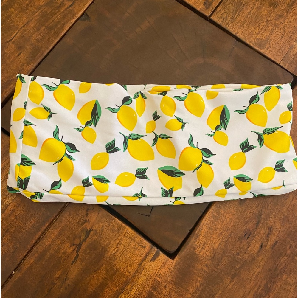 Lemon Print Two-Piece - Picture 4 of 7